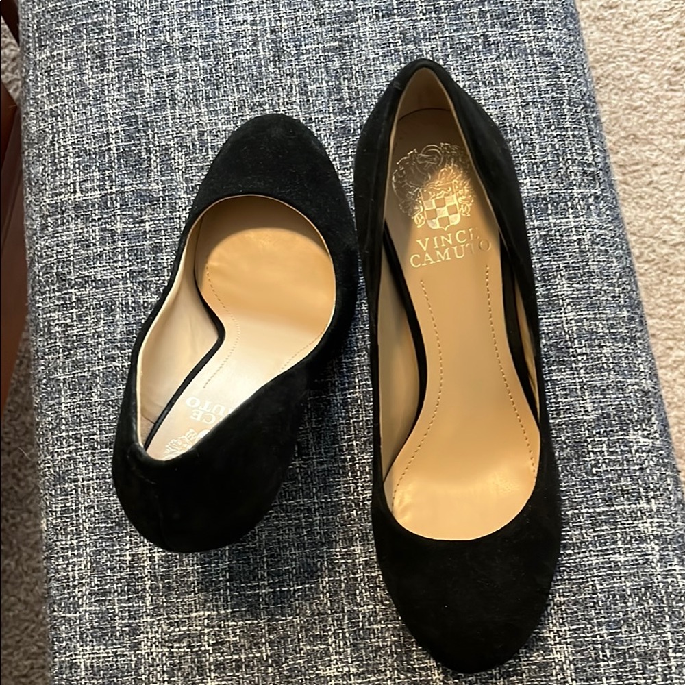 Vince Camuto Black Suede Heels Timeless Elegance